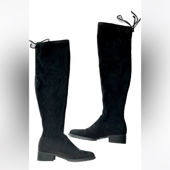 Unisa Shoes - Women’s black over the knee suede boots size 8. Unisa brand.comes with box!